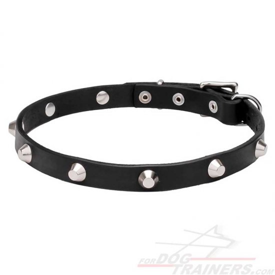 "Beauty & Elegance" Leather Dog Collar with Cones Made of Chrome Plated Steel - Click Image to Close