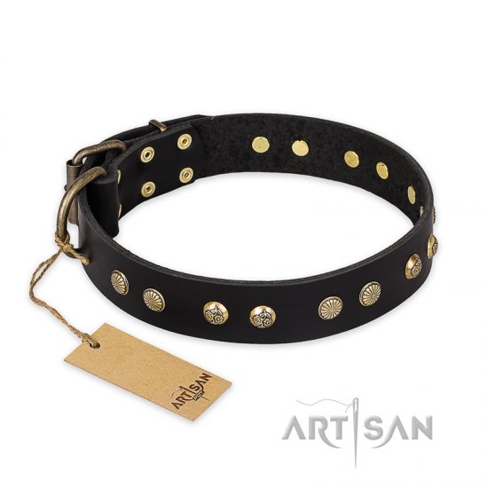 'Black Elegance' FDT Artisan Leather Dog Collar with Round Studs - Click Image to Close