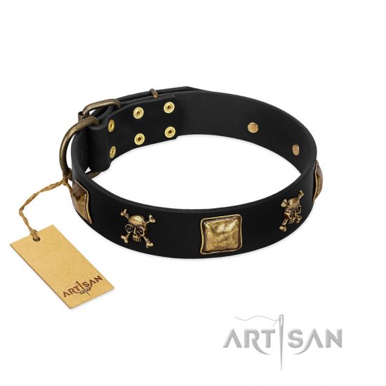 "Welcome on Board" FDT Artisan Black Leather Dog Collar with Skulls and Crossbones Combined with Squares - Click Image to Close