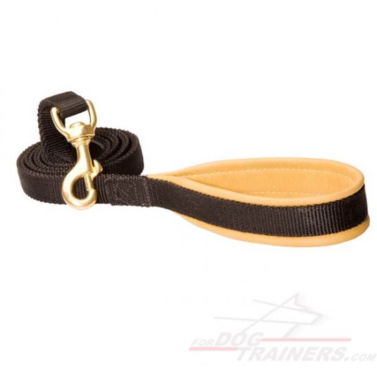 No Rubbing Nylon Dog Leash with Support Leather Material on the Handle - Click Image to Close