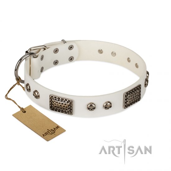 'Terrific Beauty' FDT Artisan Beguiling White Leather Dog Collar - Click Image to Close