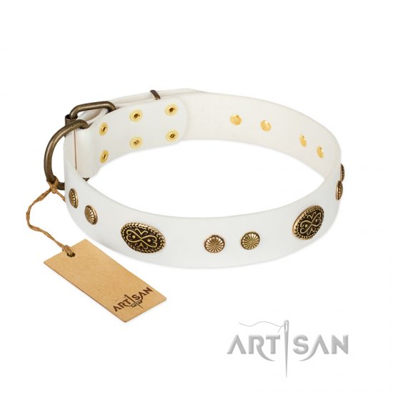 ‘The Snow Queen’ FDT Artisan White Leather Dog Collar with Decorations - Click Image to Close