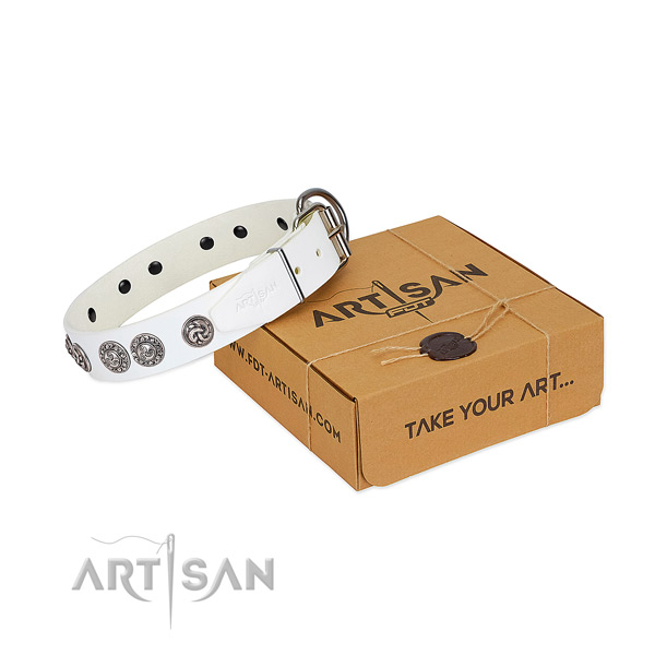 Super comfortable white leather dog collar with
medallions