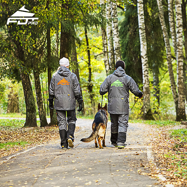 Dog training jacket for cold seasons